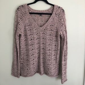 Taupe color sweater in great condition